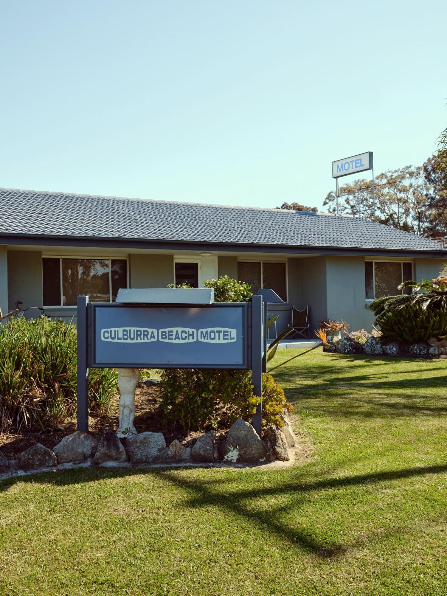 Culburra Beach Motel Экстерьер фото