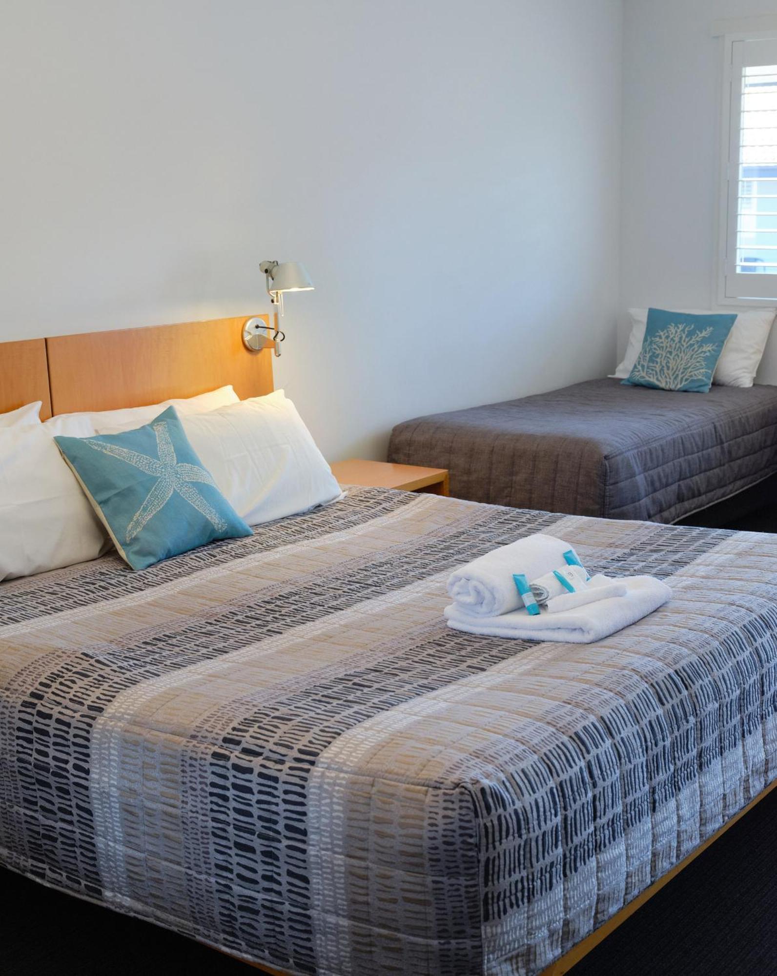 Culburra Beach Motel Экстерьер фото