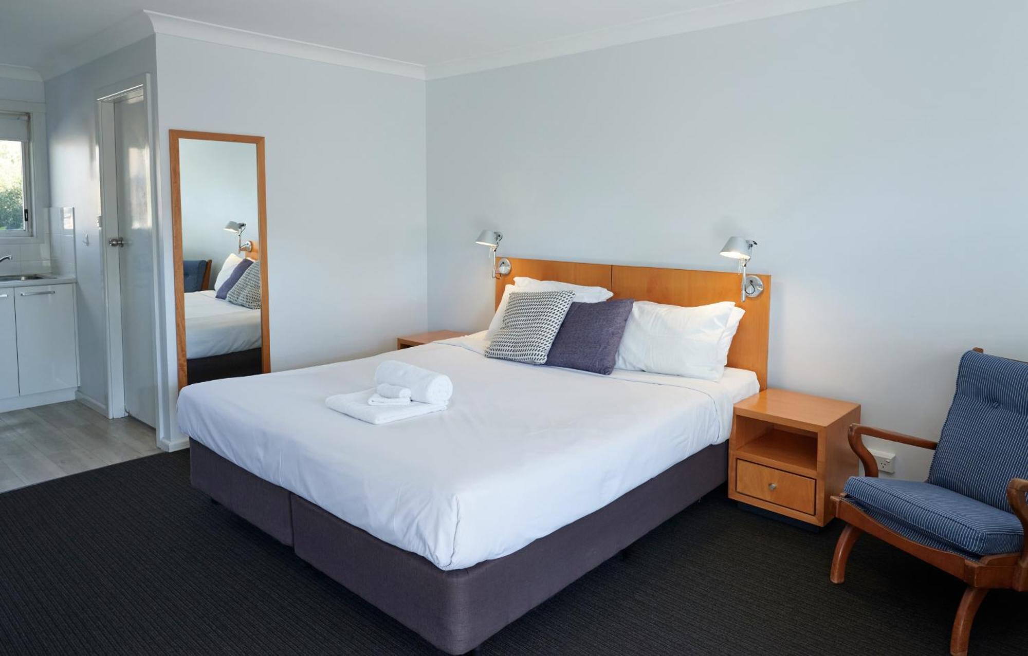 Culburra Beach Motel Экстерьер фото